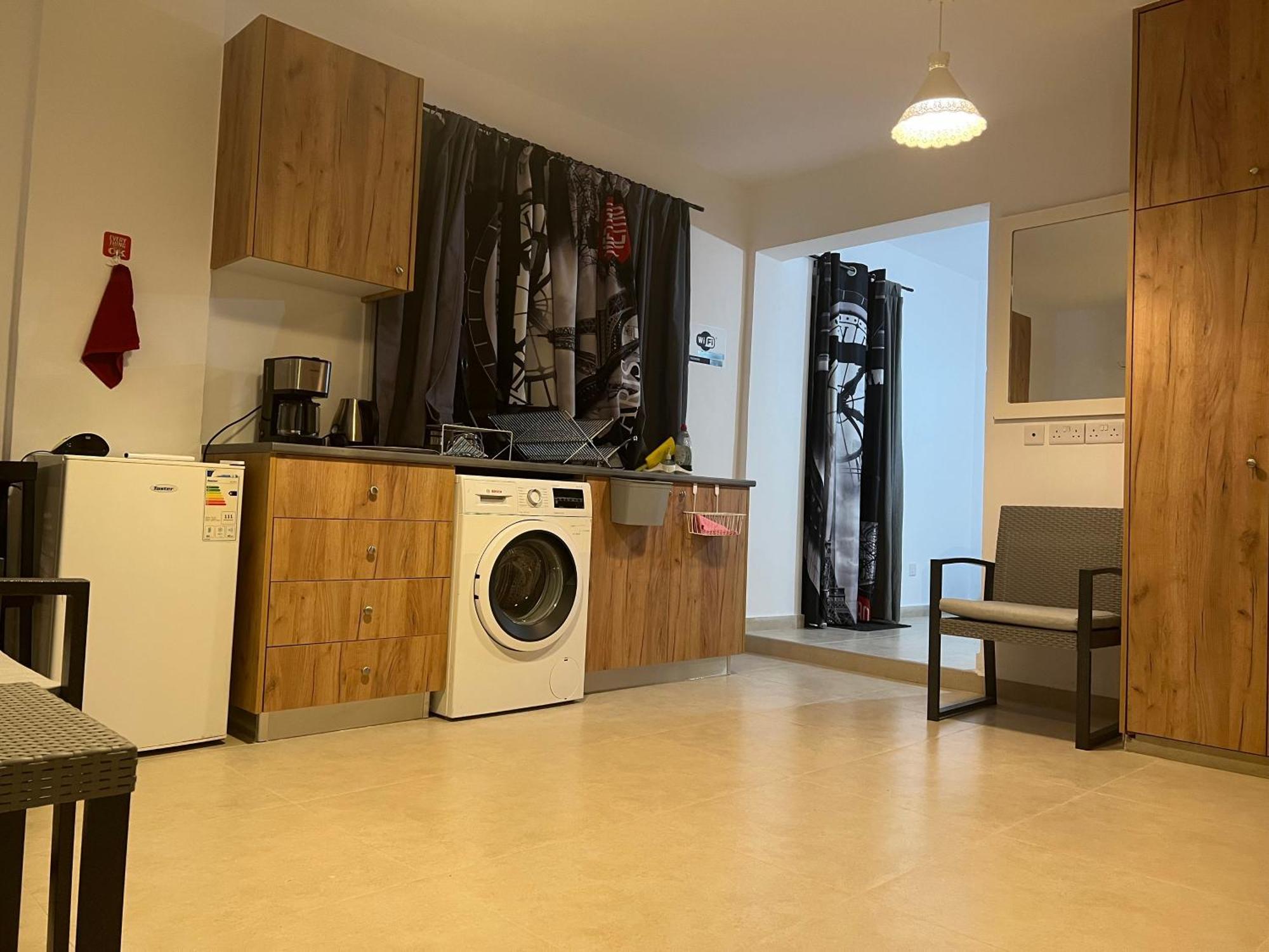 Charalambous Apartment Paphos Exterior photo