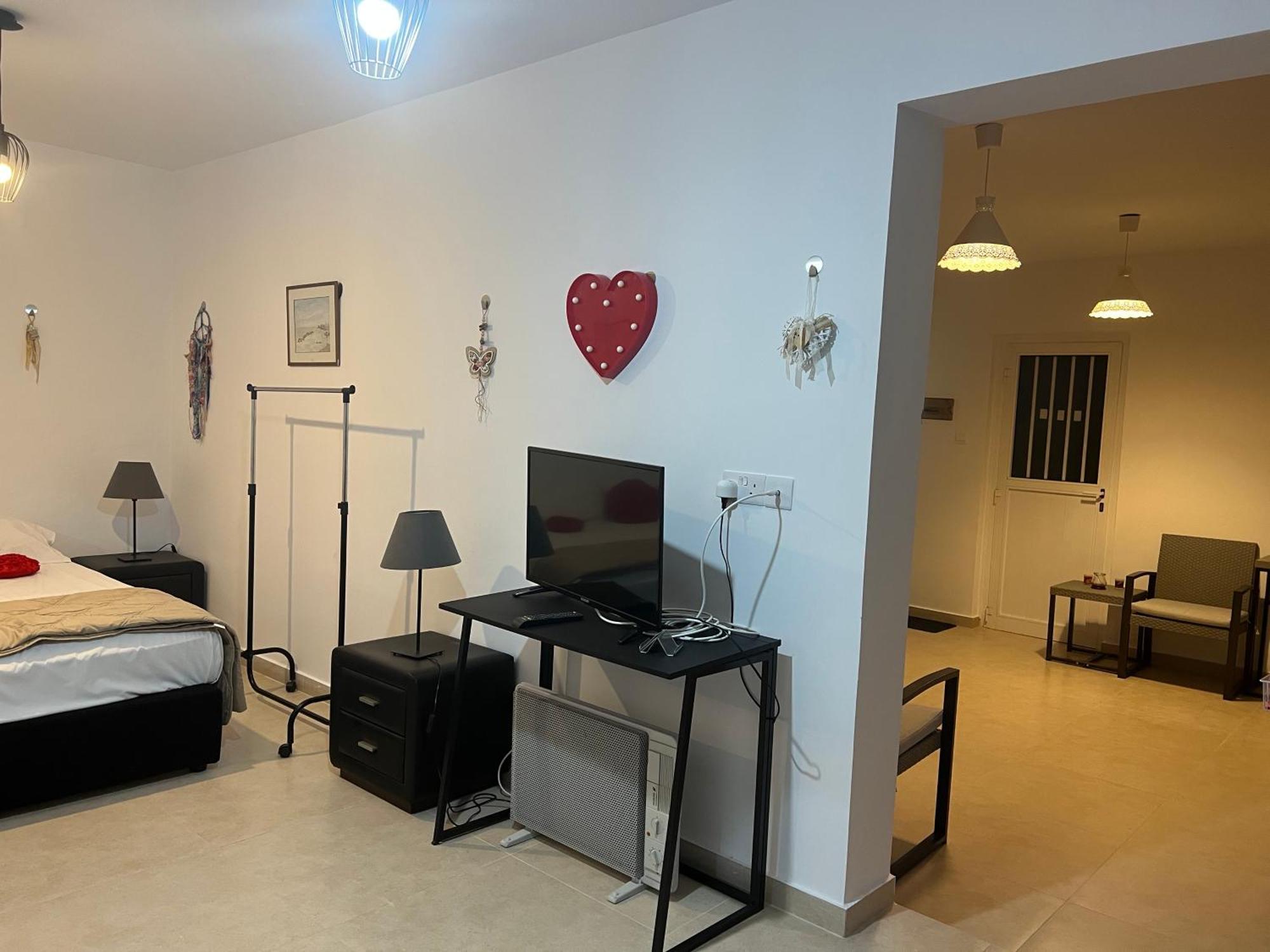Charalambous Apartment Paphos Exterior photo